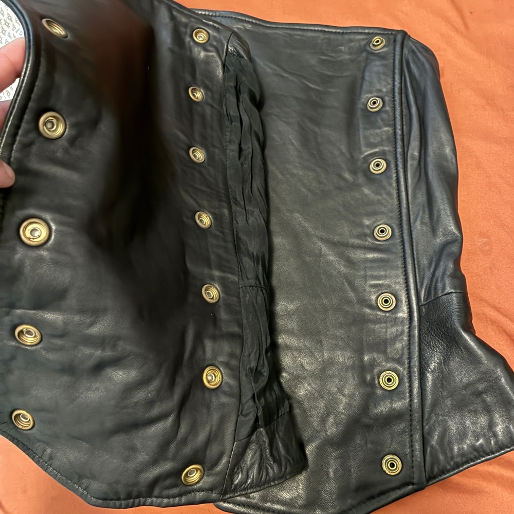 Michael Hoban for North Beach vintage black leather bustier - Picture 8 of 11